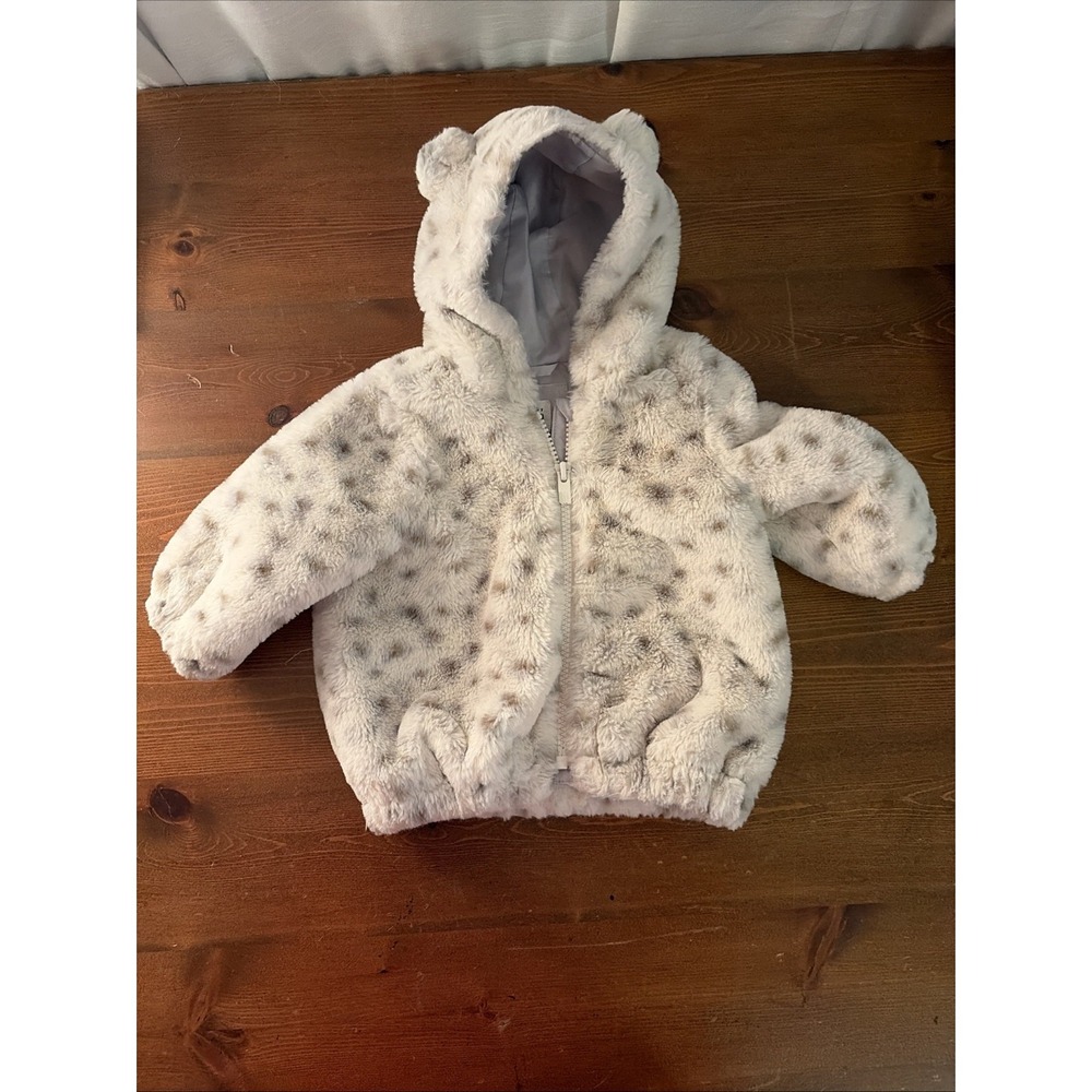 BABY GAP Girls‎ Snow Leopard 0-6 Months Zipper Jacket